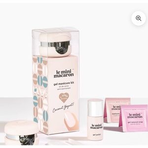 Le Mini Macaroon Gel Polish Nail Kit